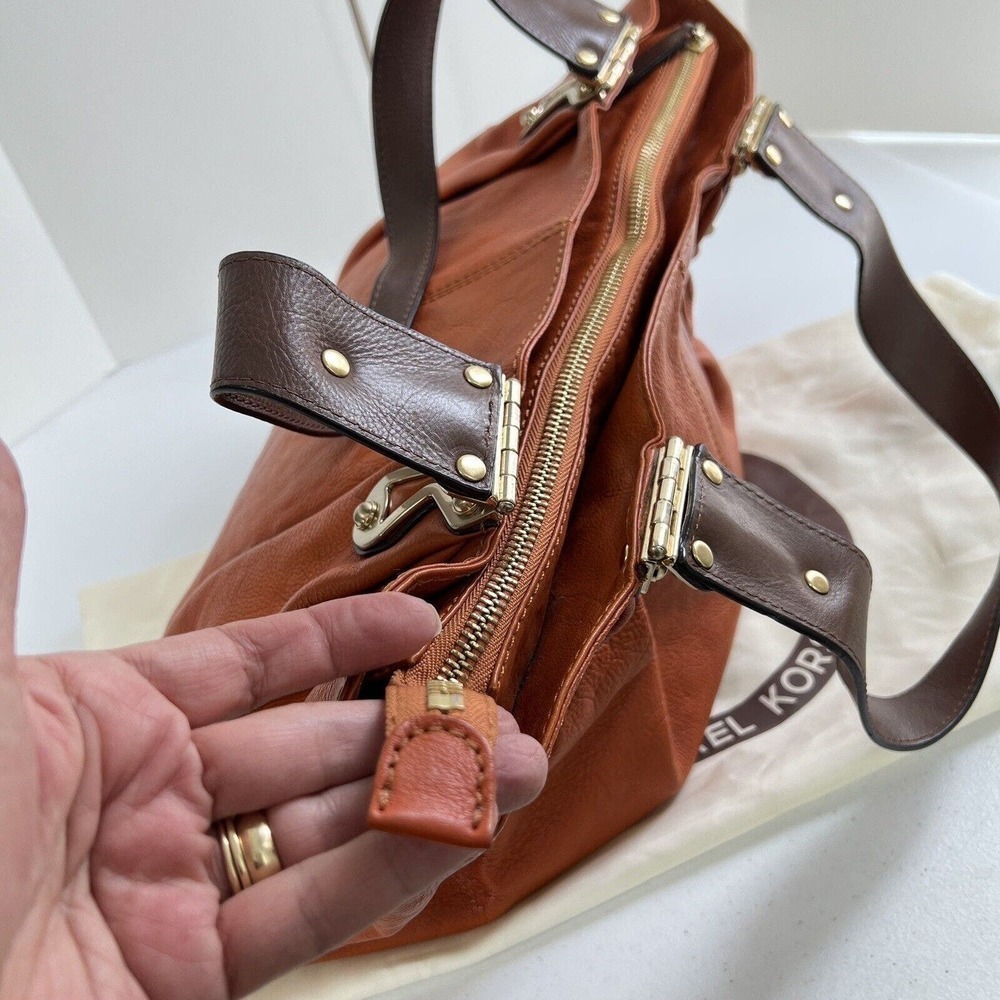 Vintage Michael Kors Shoulder Bag Pebble Leather Pumpkin Brown Boho Dust Bag - Picture 12 of 16